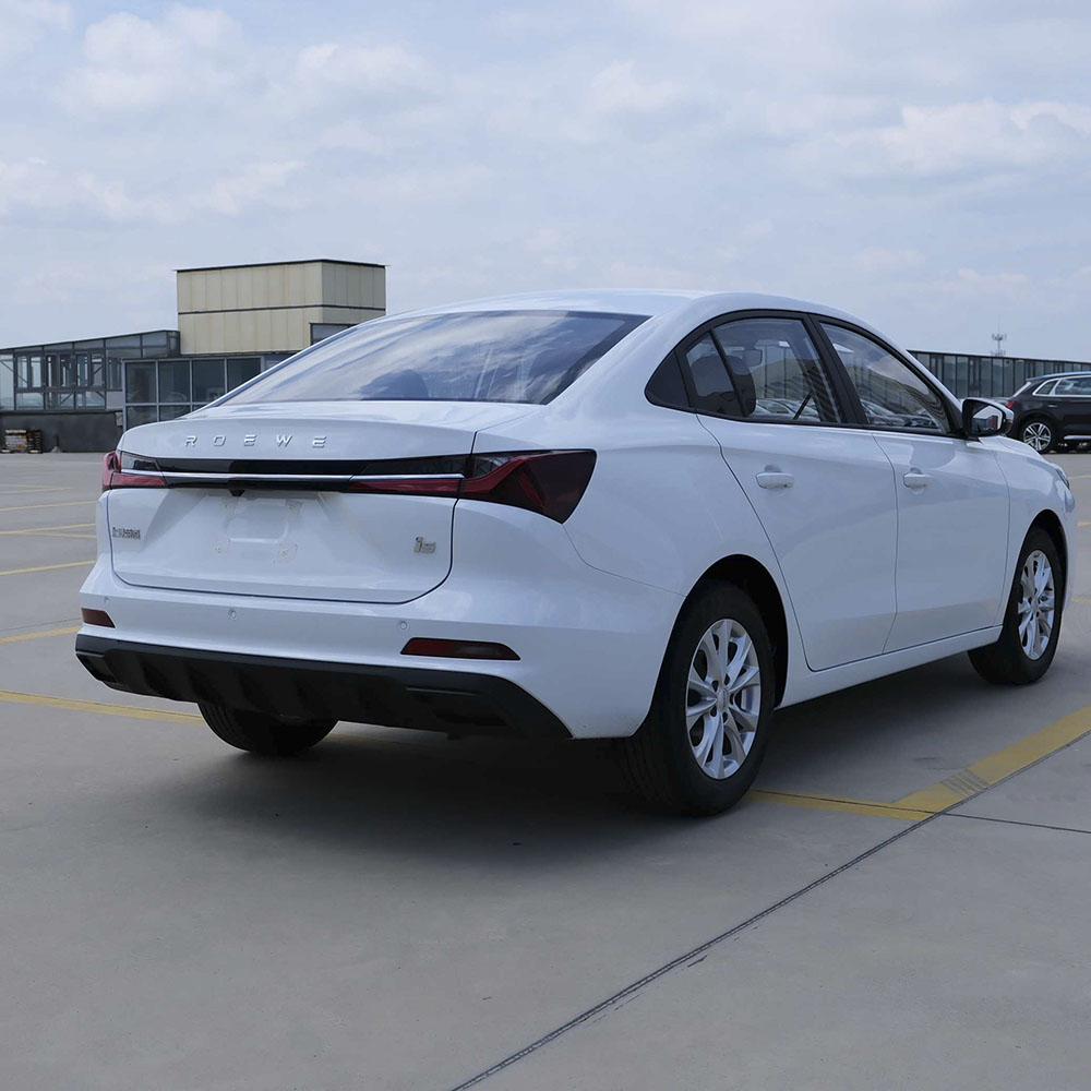 Roewe i5 2023 1,5л с ручным управлением Comfort Edition