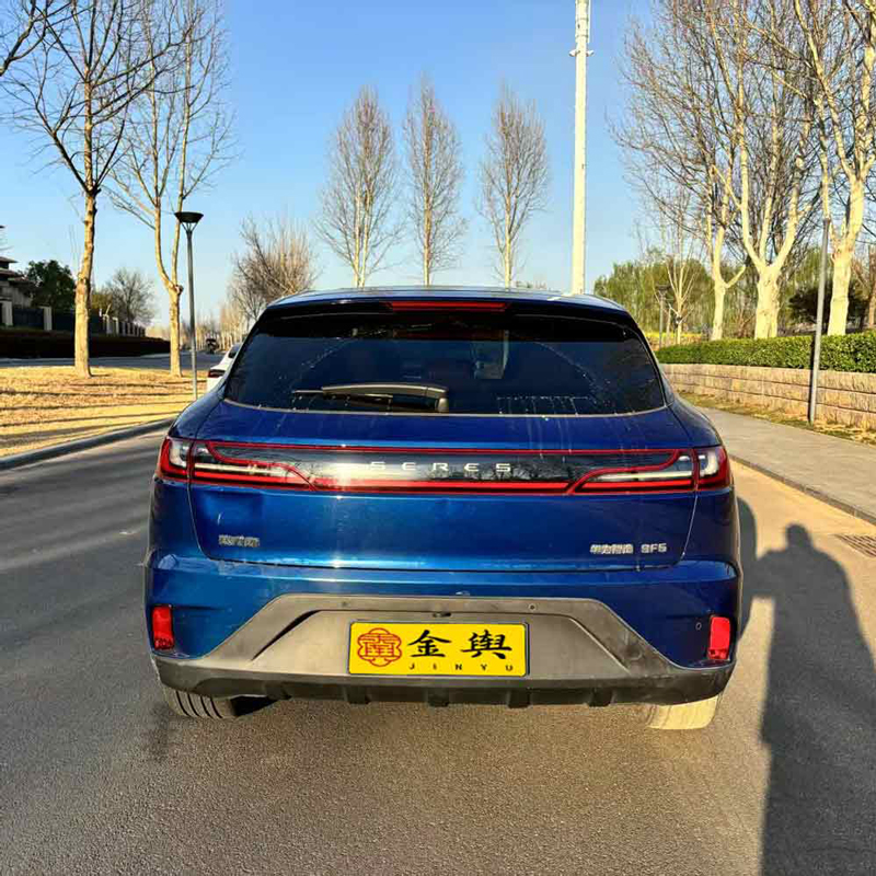 Поддержанный SERES SF5 2021, полноприводная версия “Free Expedition”