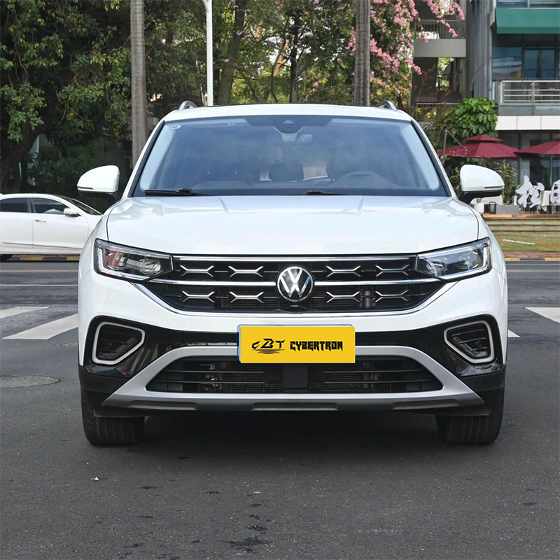 Tayron 2023 300TSI 2WD Luxury Plus Advanced Edition: немецкий среднеразмерный внедорожник, комфортный для семейного использования, идеально подходит для семей с двумя детьми