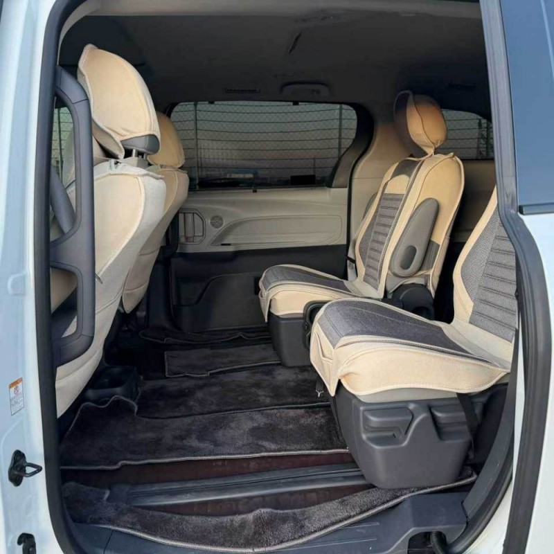 Toyota Sienna 2024, 2,5 л гибрид, комплектация Comfort Совместное производство, крупногабаритный MPV на 7 мест, экономичный в эксплуатации. Отличный выбор для семейных поездок на вторичном рынке.