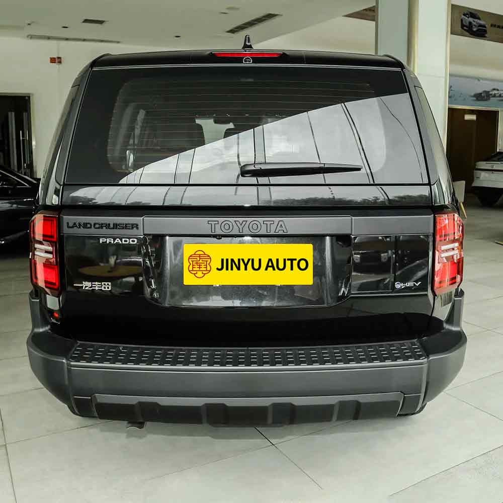 Toyota Prado 2025 года выпуска