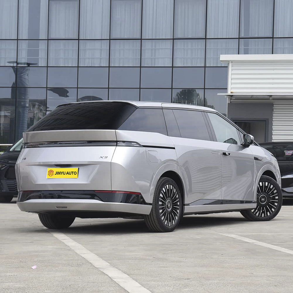 Xpeng X9 (модель 2025 года) Максимальная дальность действия 740 м