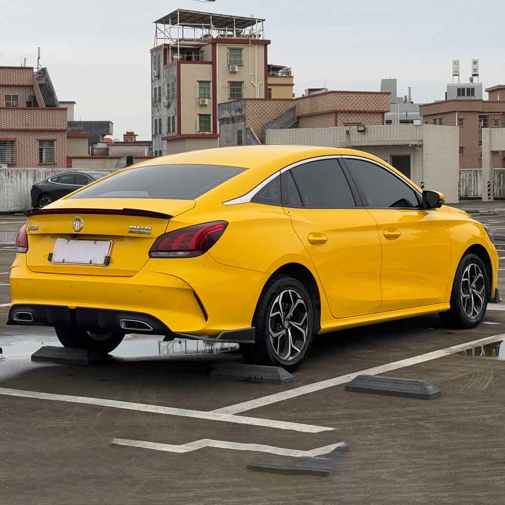 Желтый MG5 2023 MG5 180DVVT CVT Флагманская версия с вариатором Пробег 10 000 км 63 800