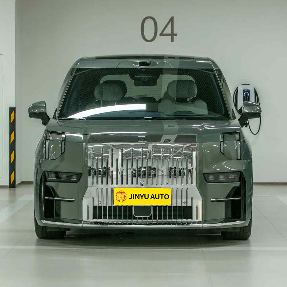 Модель ZEEKR 009 2024 года выпуска, семиместный, с проходом между рядами, с приводом на два колеса, мощностью 108 кВт*ч
