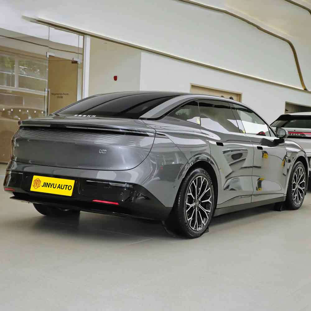 ZEEKR 007 2025 с большим радиусом действия и задним приводом Smart Driving Edition