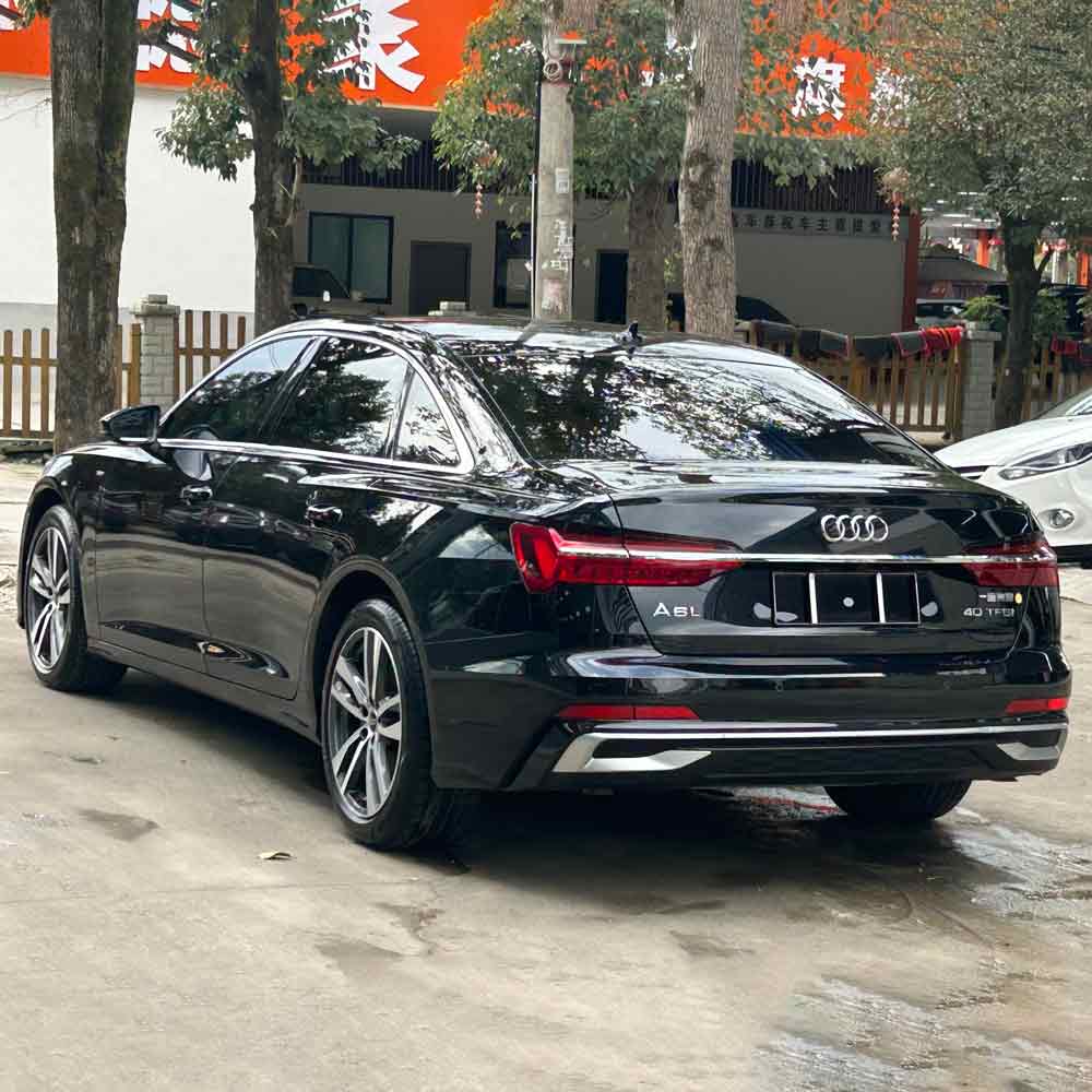 Audi A6L 2023 40 TFSI Роскошная элегантная версия подержанного автомобиля