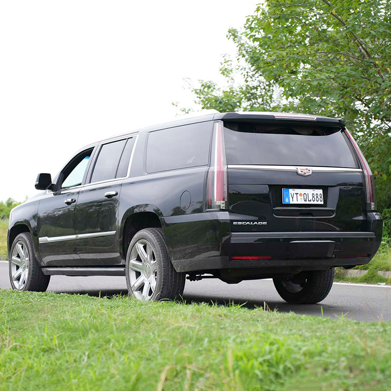 Поддержанный Cadillac Escalade ESV 2017, 6.2L Platinum