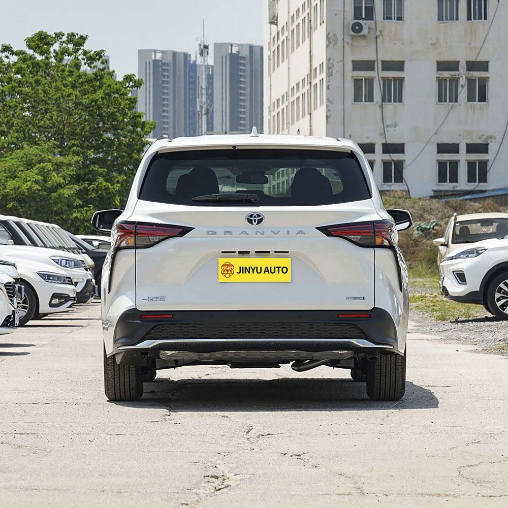 Granvia 2023 Smart Hybrid 2,5Л Comfort Edition