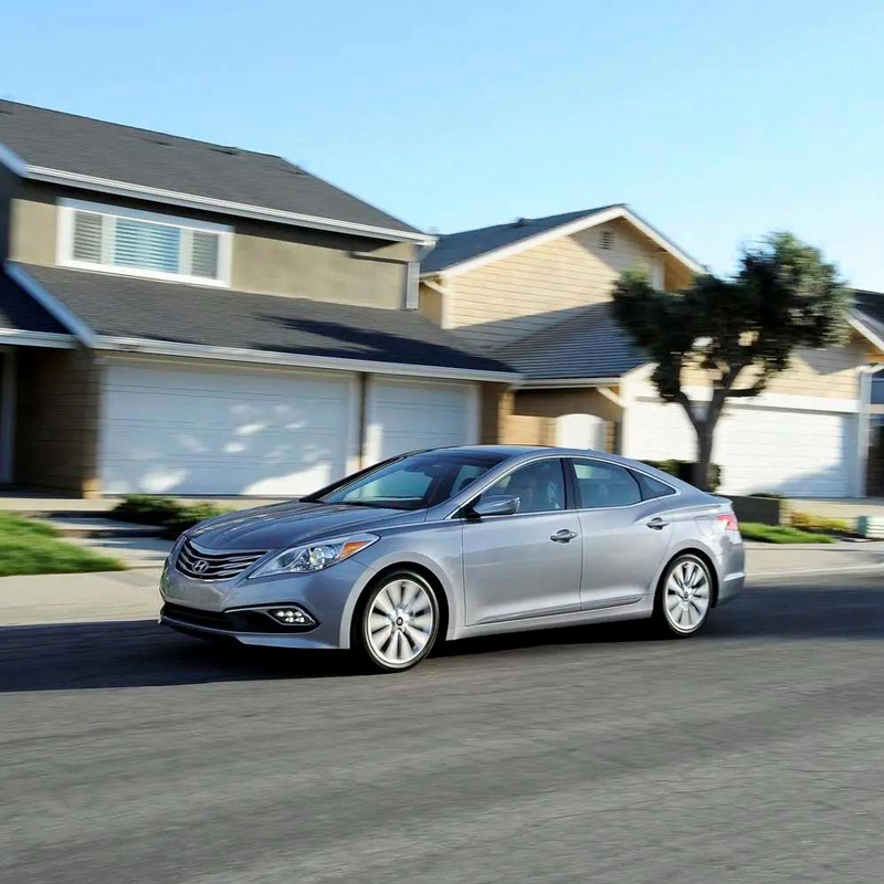 Поддержанный Hyundai Azera 2011, 2.4L Luxury