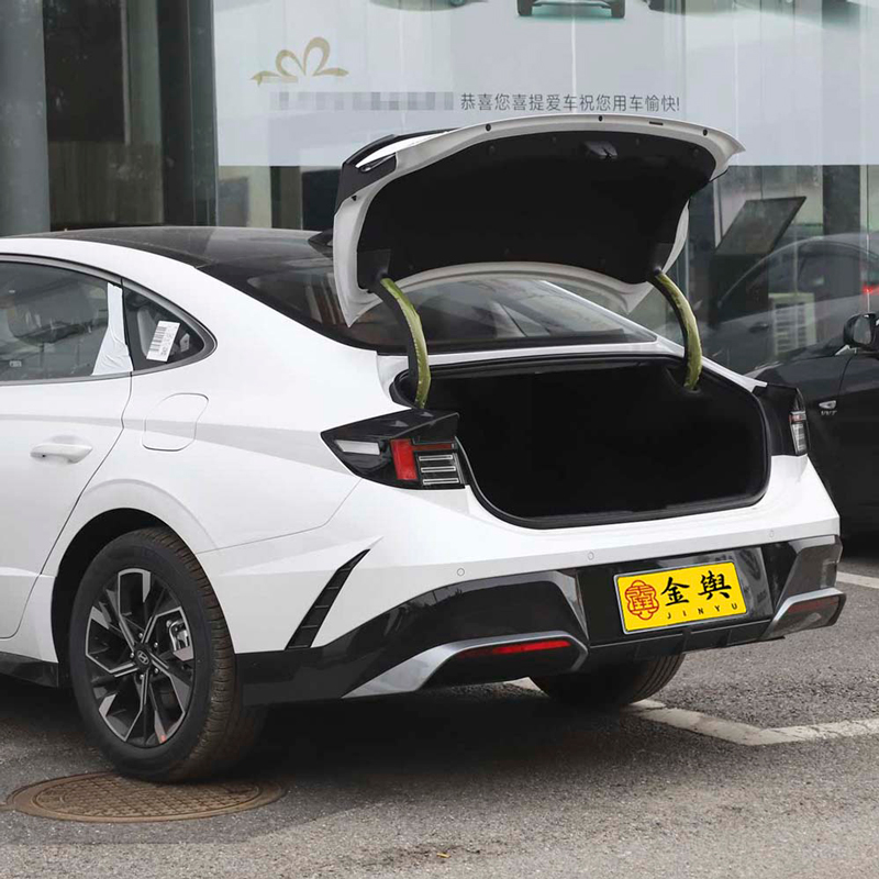 Поддержанный Hyundai Sonata 2024, 1.5T Pro