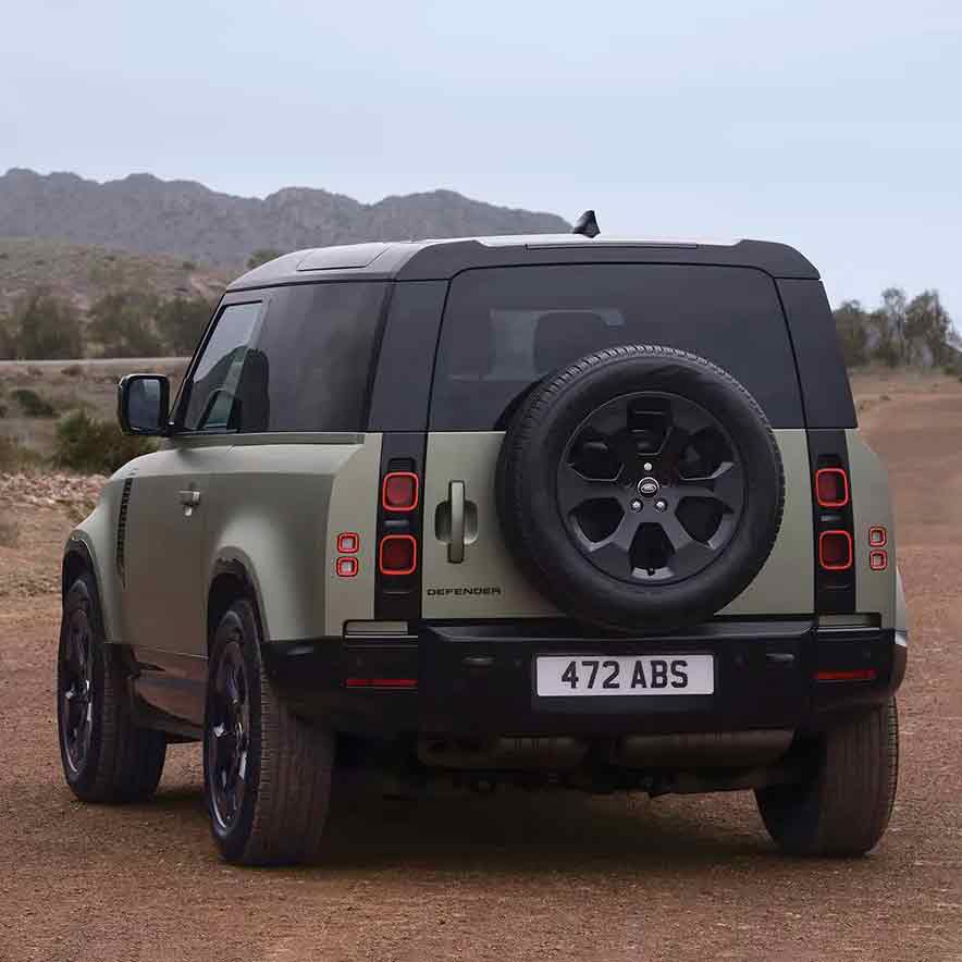 2025 Land Rover Defender 90 2.0T P300 S