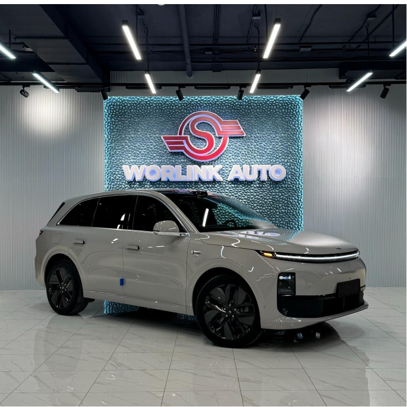 LI AUTO L6 5-местный EREV – Россия. В наличии, запас хода 1390 км, оптимизирован для холодной погоды, сертифицирован EAC, немедленная доставка.