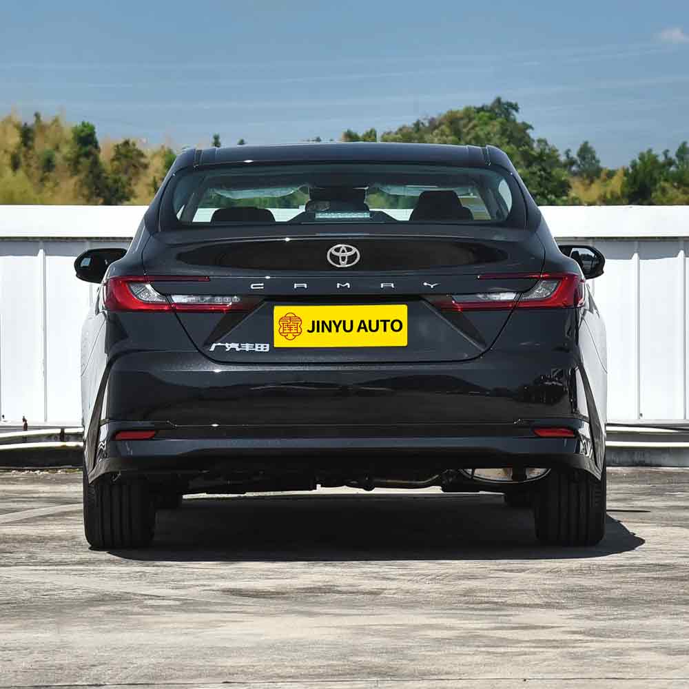 Toyota Camry 2026 2.0E Элитная версия