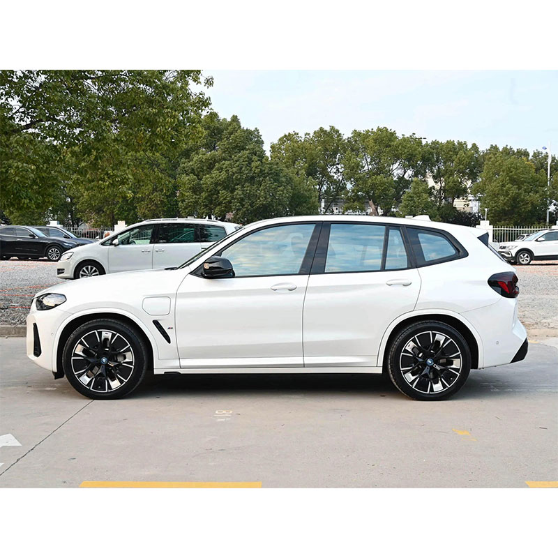 BMW iX3 2022 Pioneer Edition, полностью электрический внедорожник, роскошные и спортивные ощущения от вождения, подержанный немецкий электромобиль в состоянии, близком к новому.