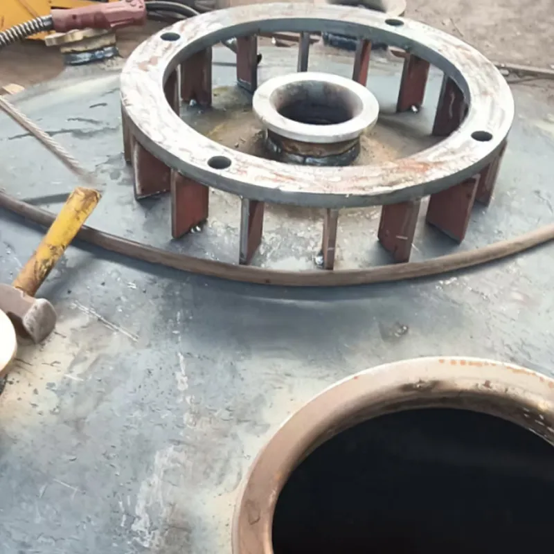 Заготовка стальной крышки эмалированного аппарата