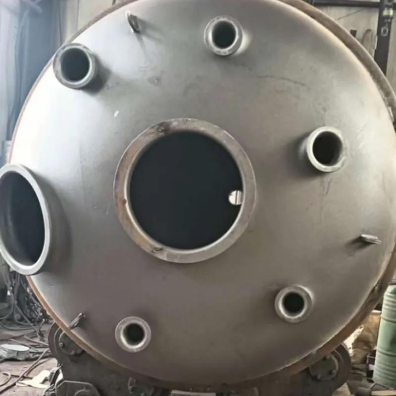 Заготовка корпуса закрытого эмалированного аппарата