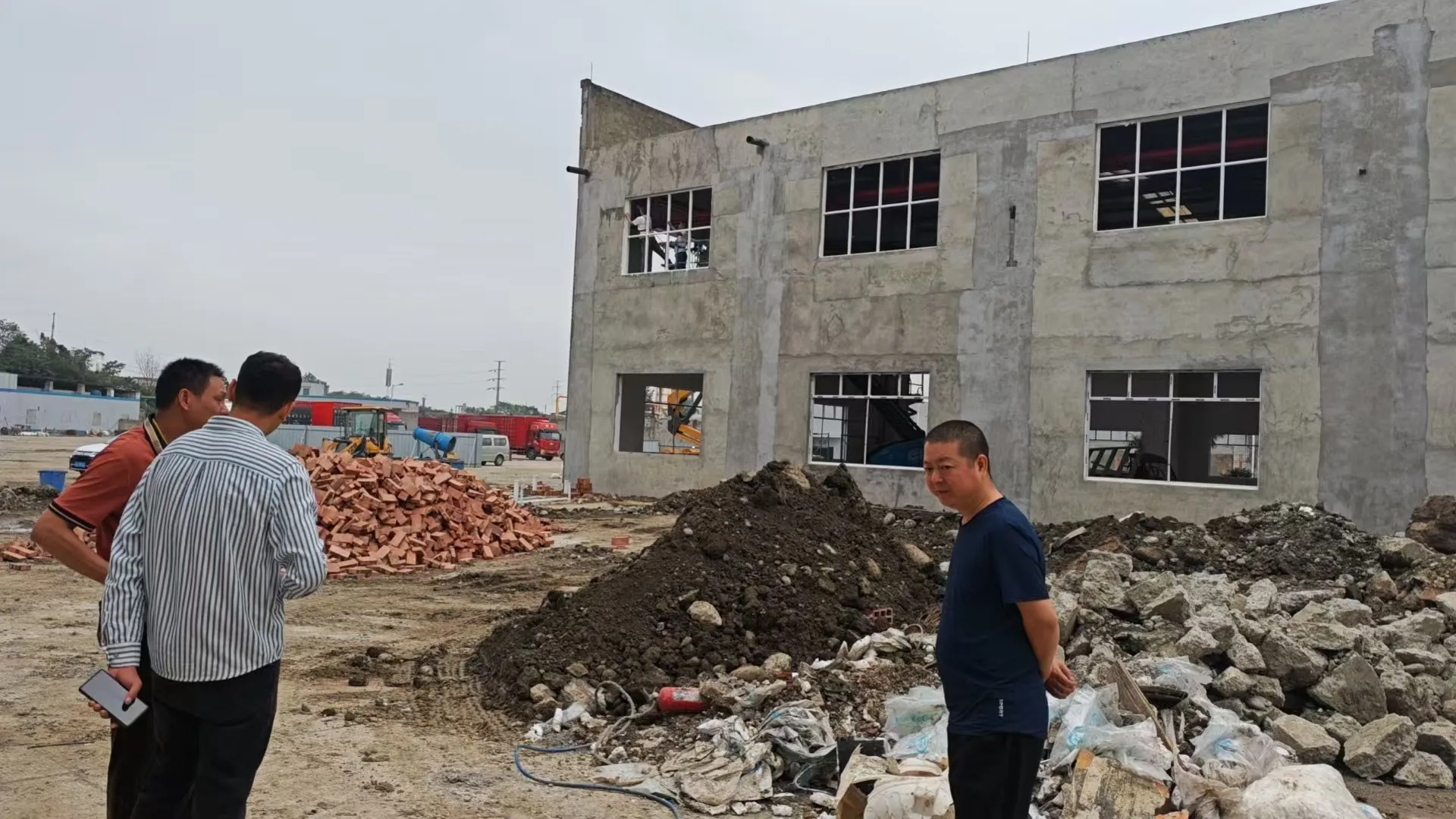 ООО Чэнду Дадун Технолоджи помогает «Шэнъюань Пейпер» в модернизации системы защиты окружающей среды, устанавливая новое оборудование для двухступенчатой обработки активированным углем в Пэнчжоу