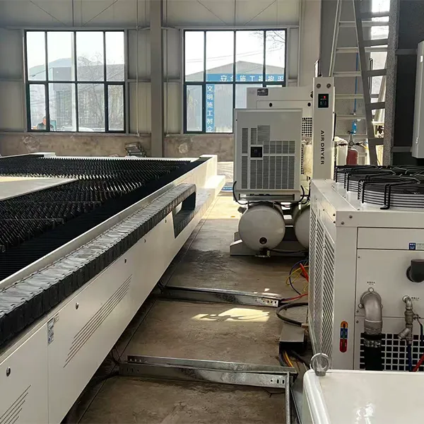 Лазерный резак с ЧПУ портального типа