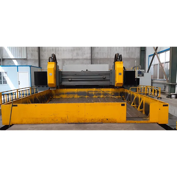 Мобильный сверлильно-фрезерный станок с ЧПУ портального типа