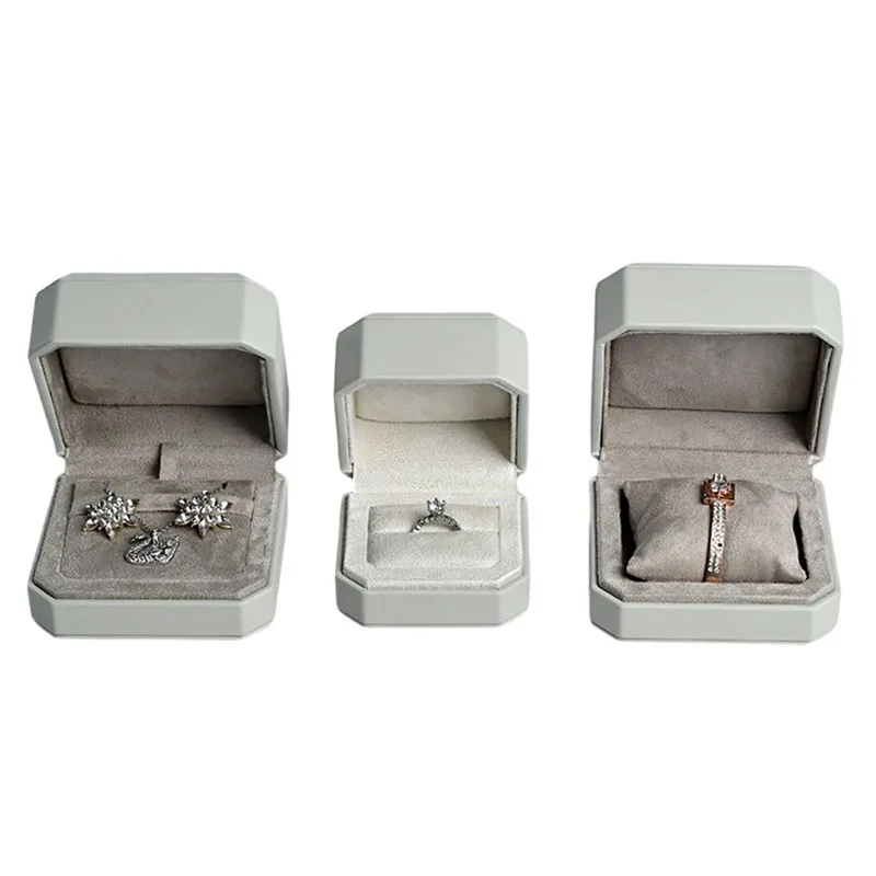 Решение по кожаной упаковке для ювелирных изделий