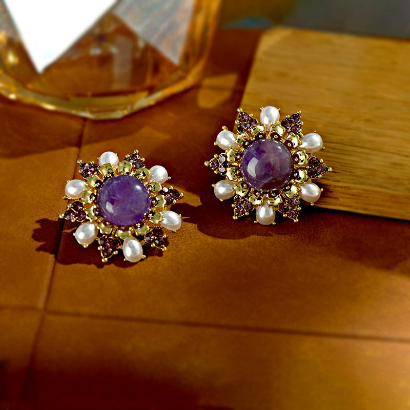 Рост рынка высоких индивидуальных заказов в России, совместные работы китайских и российских мастеров становятся центром внимания