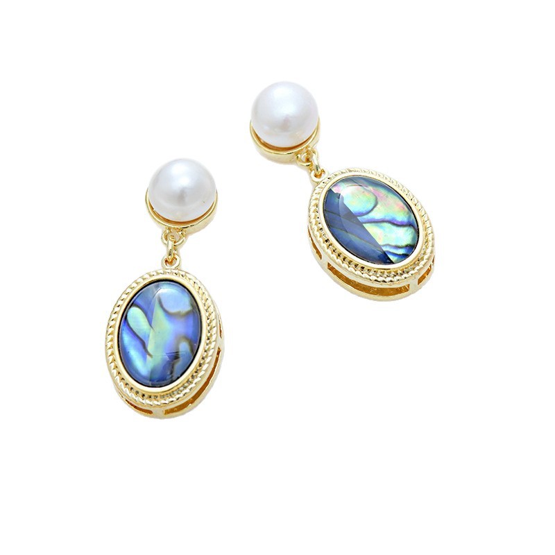 Рынок ювелирных изделий в Азербайджане активизируется, трансграничная электронная коммерция помогает китайским украшениям завоевать азербайджанский рынок