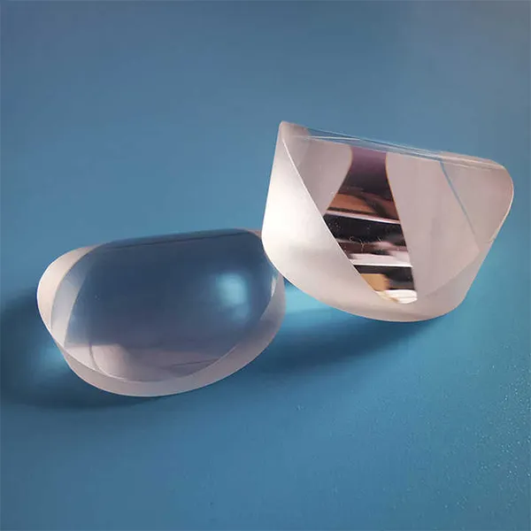 Зачем нужны стеклянные отрицательные менисковые линзы?