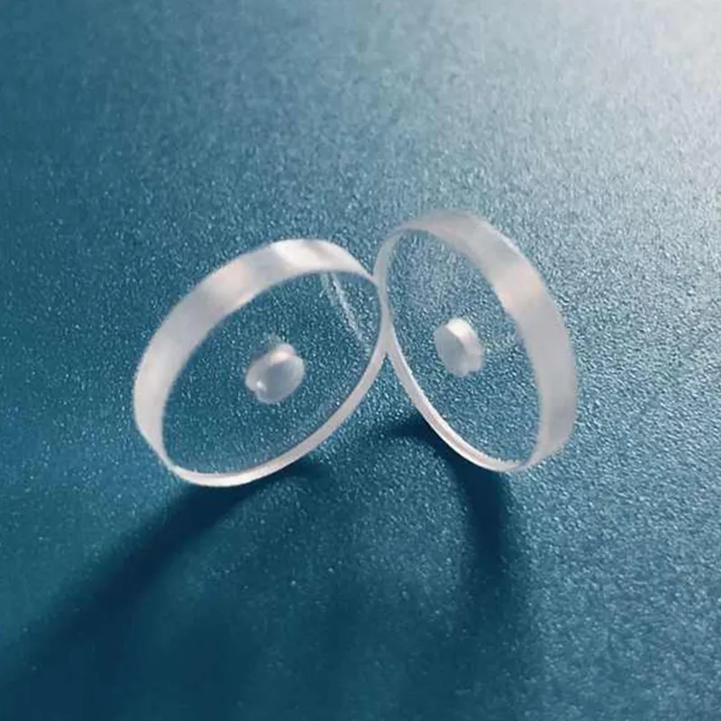 Окна из сапфира с отверстием