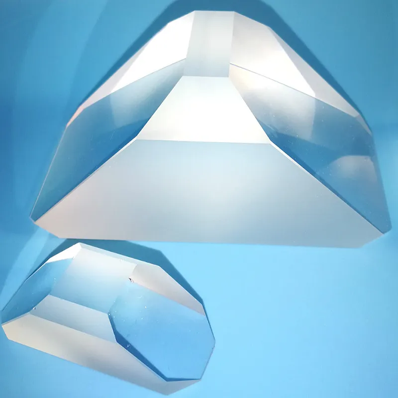 Оптические крышеобразные призмы (Оптические призмы с крышей)