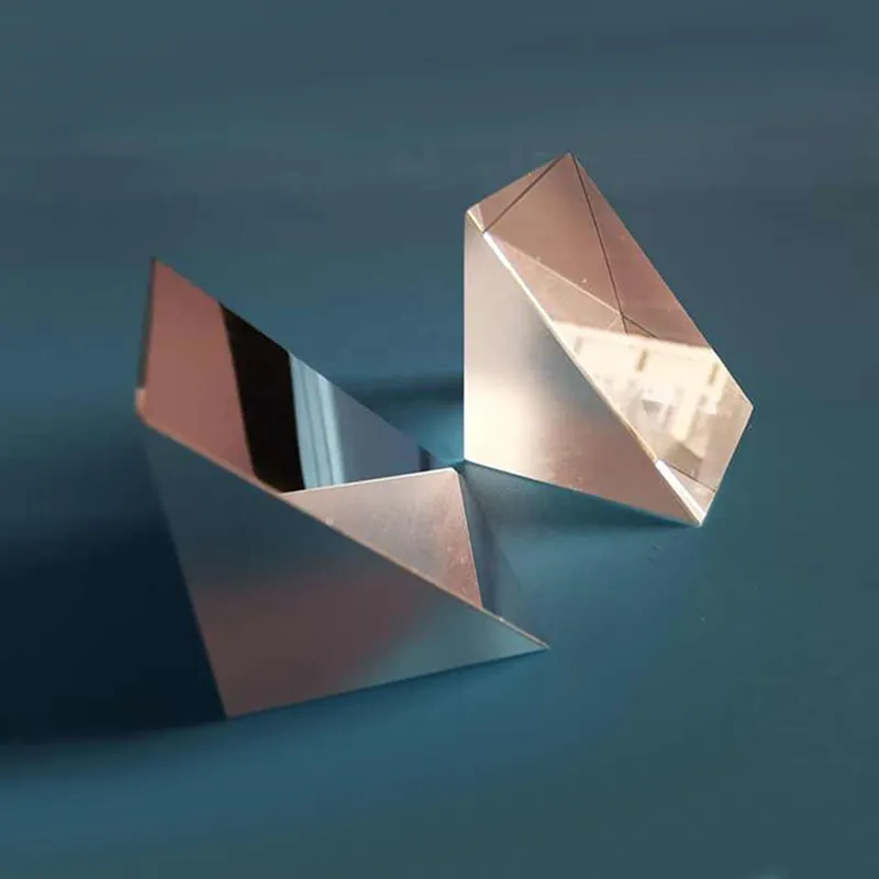 Призмы CaF2 с прямым углом