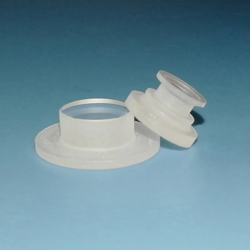 Сапфировые ступенчатые стеклянные окна