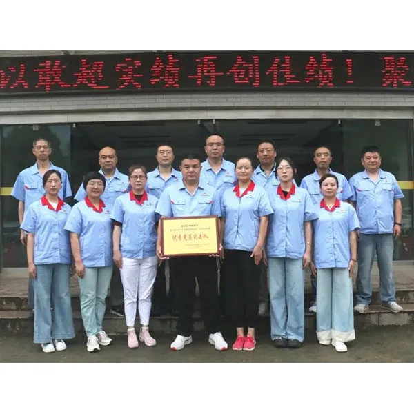 Учимся на примере «смелости и превосходства», демонстрируем стиль компании «Ханьбянь»