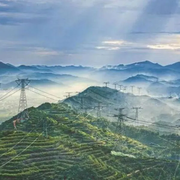 Государственная электросетевая корпорация Китая ввела в эксплуатацию в общей сложности 42 проекта ультравысокого напряжения (УВН)