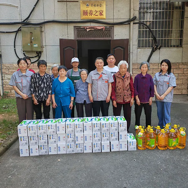Компания «ООО Синьюй Тяньхэн Прецизионная Проволока Технологии» «Путь любви: в сообщество, дарим тепло»