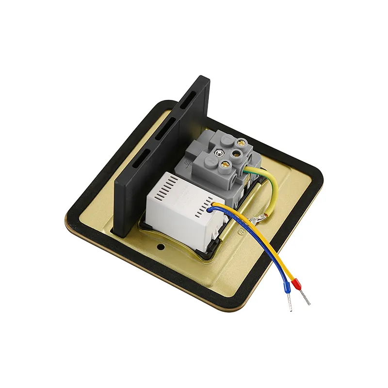 Откидная розетка питания с USB, встраиваемая в пол