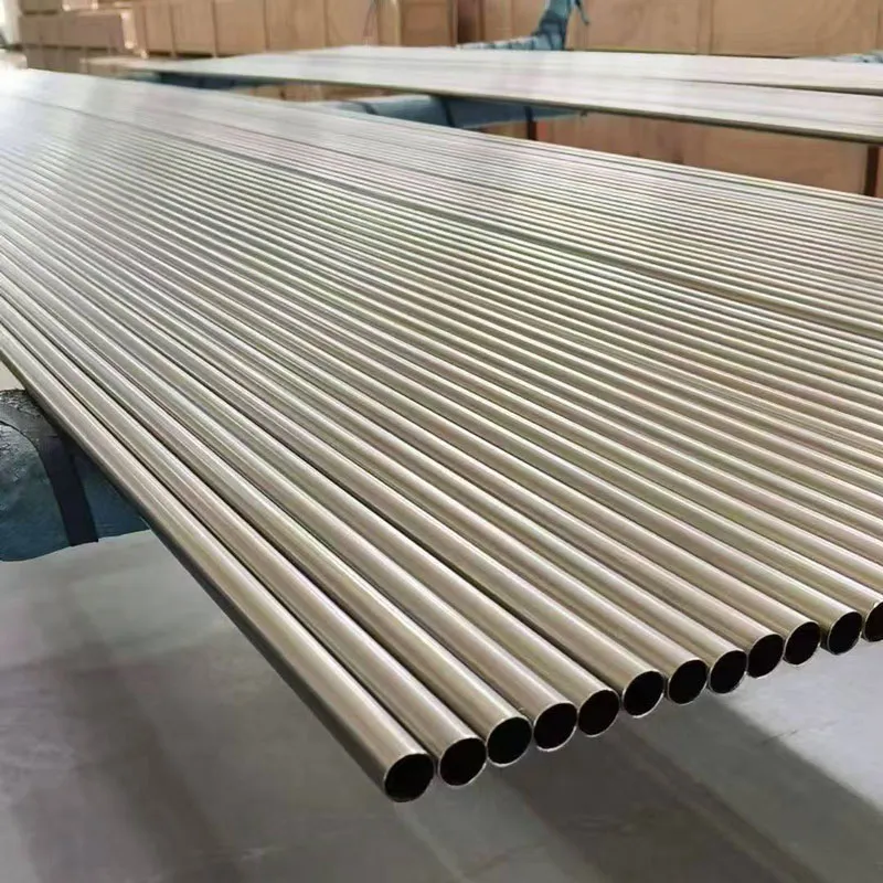 Титановая труба