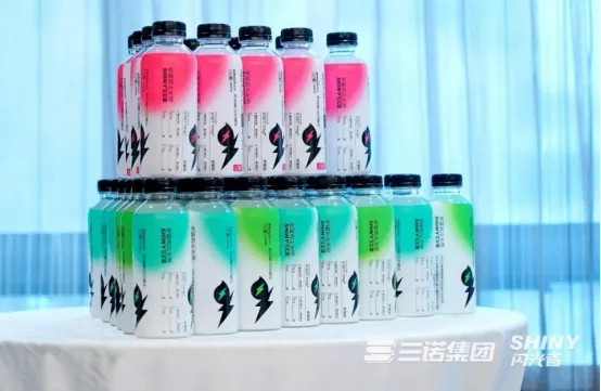 В разгаре ожесточённой битвы с ракеткой, Sannuo X Flash сопровождает вас на протяжении всей игры