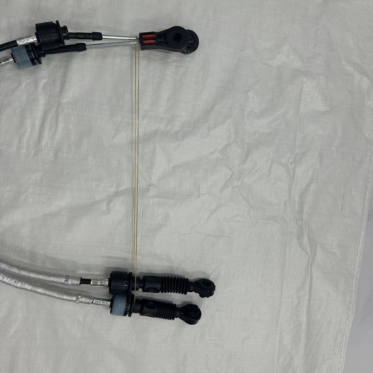 LADA ТРОС КОРОБКИ ПЕРЕДАЧ 8450030517 для российского автомобиля трос управления автомобильный