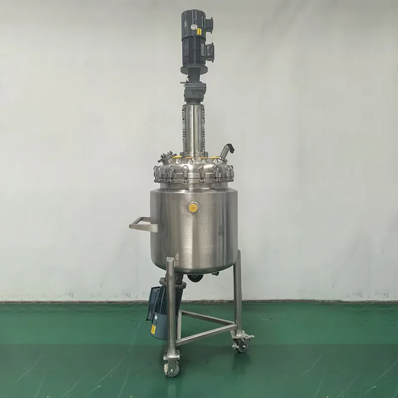 Резервуар с верхним перемешиванием и нижним эмульгированием