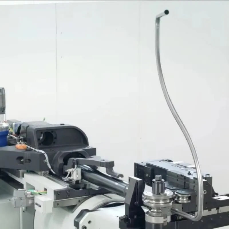 Трубогибочный станок с ЧПУ