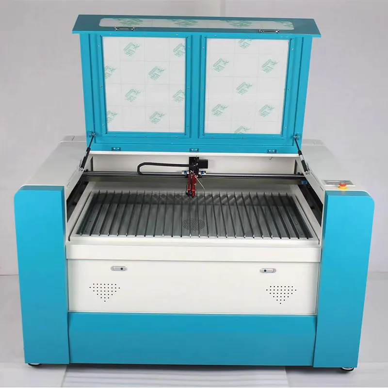 Лазерный гравер для акрила