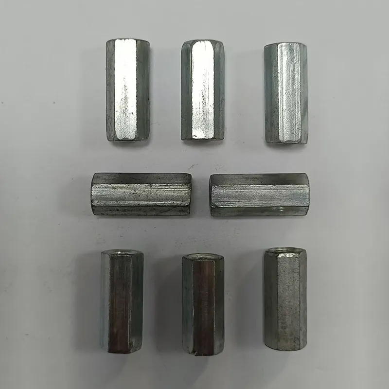 Гайки-удлинители шестигранные