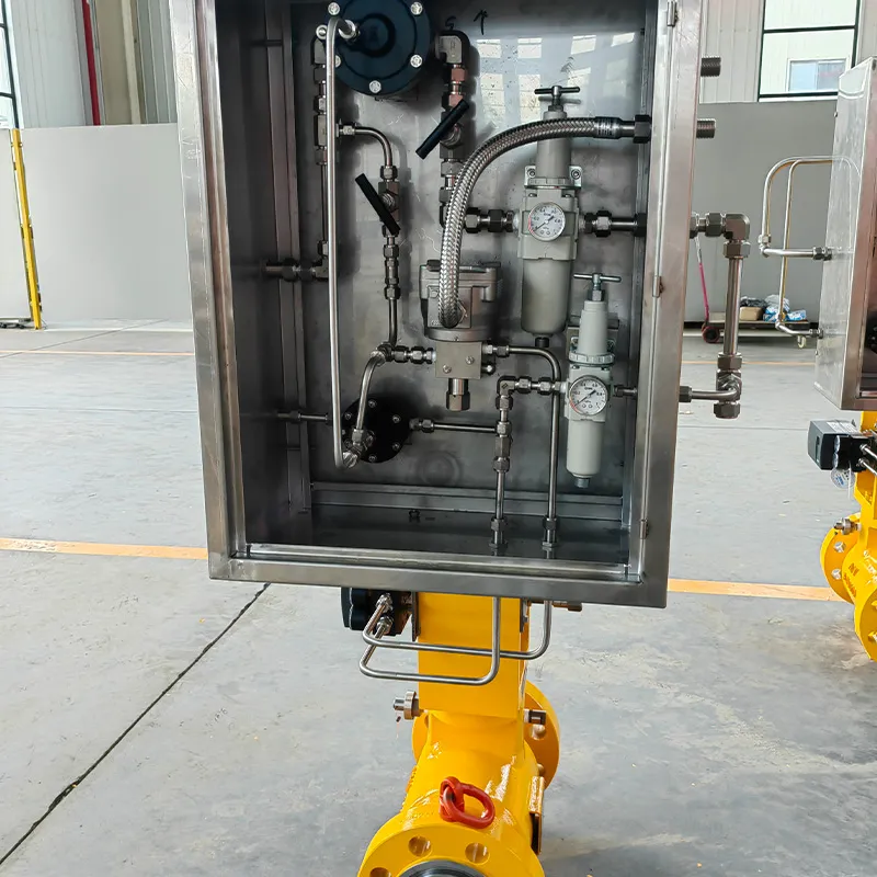 Осевой антипомпажный клапан