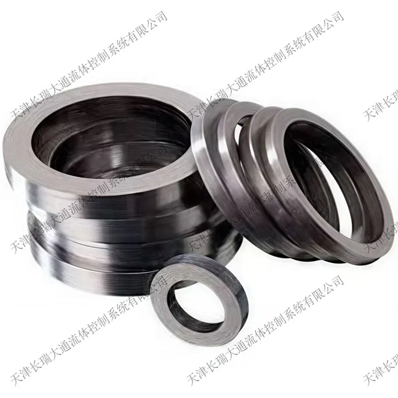 Кольцо из вспученного графита