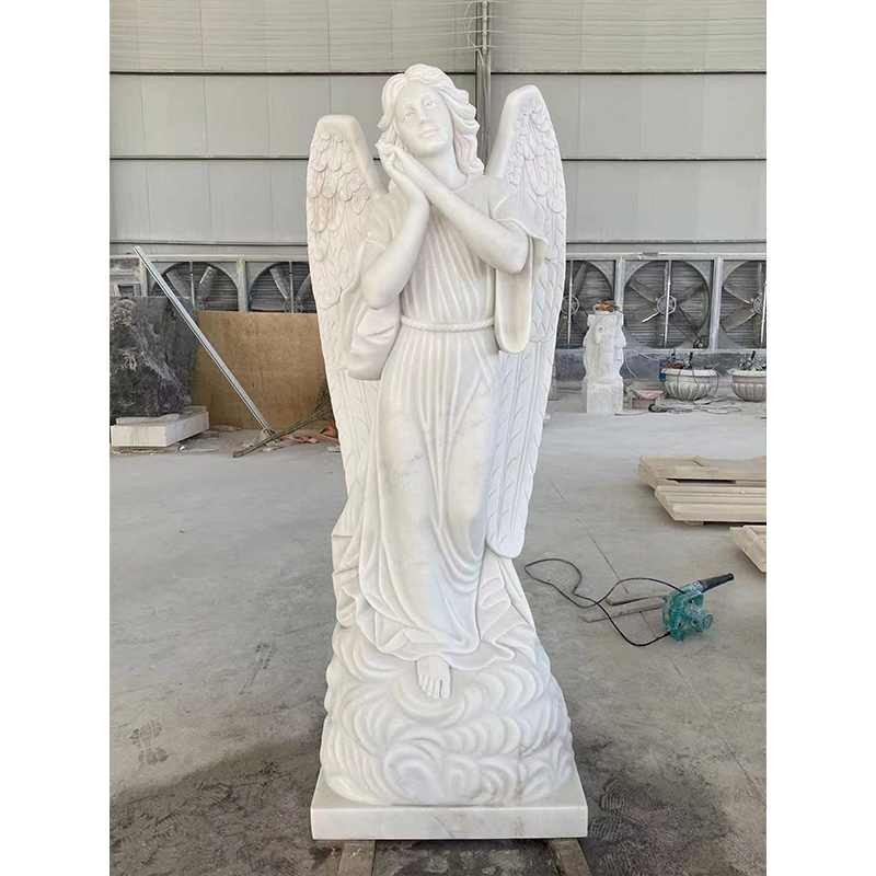 Marmeren monument met engelenvleugels op bestelling