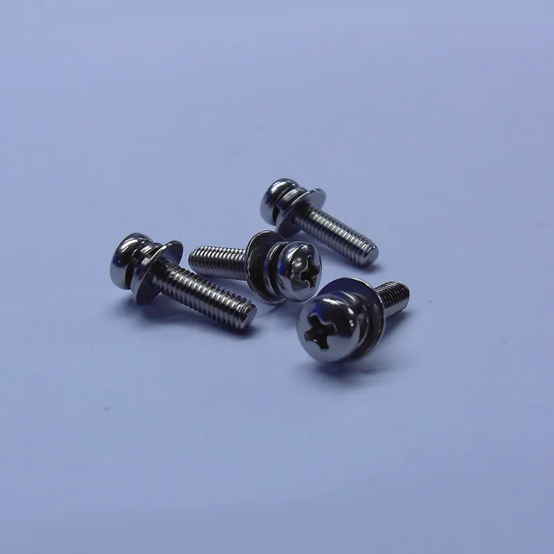 Винты с полукруглой головкой и крестообразным шлицем в сборе с плоской шайбой