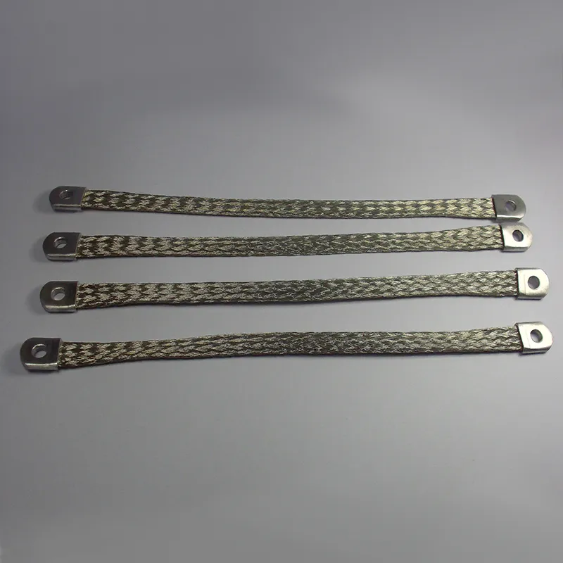 Заземляющая шина с двумя трубными штуцерами