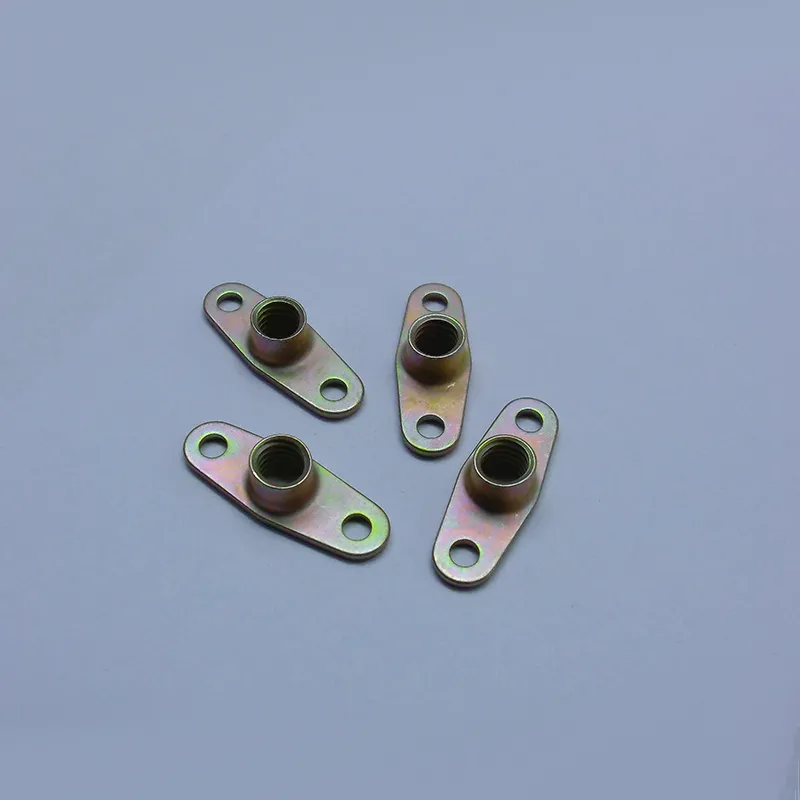 Опорная пластина с самоконтрящейся гайкой