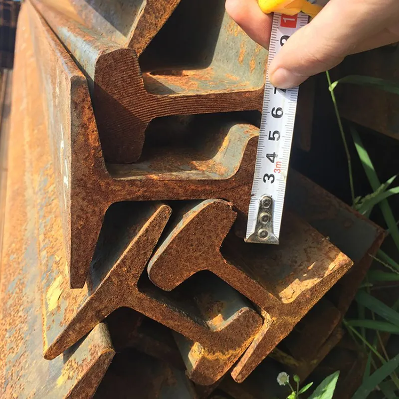 Железнодорожный рельс