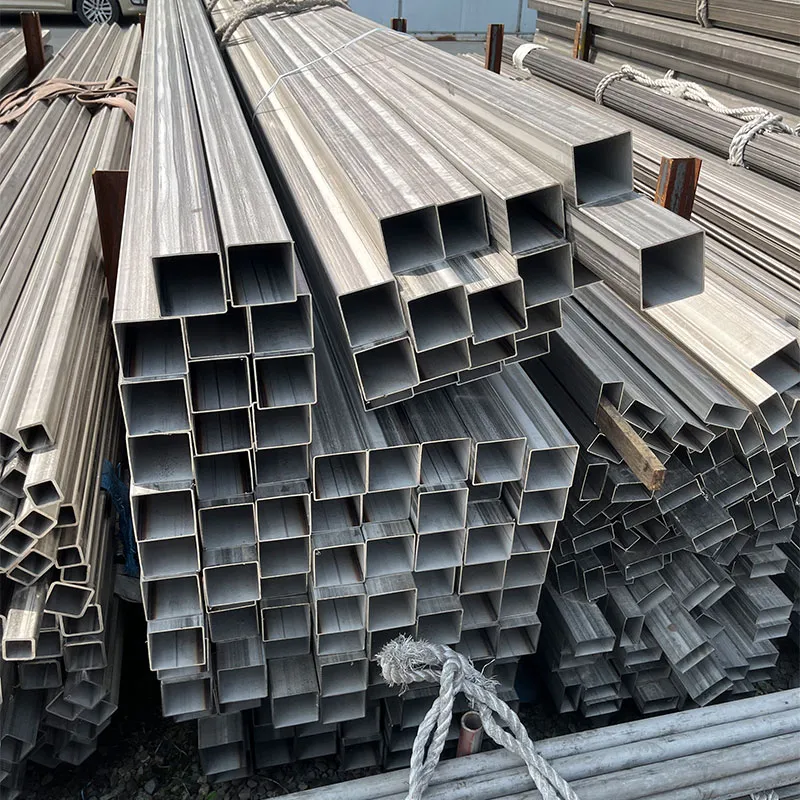 Профильная прямоугольная труба из нержавеющей стали